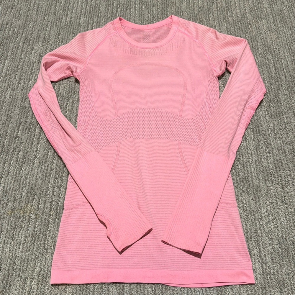 Lululemon Swiftly Tech Long-Sleeve Pink size 4